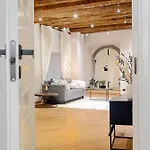 Apartament Modern Charm In Old Town Tallin