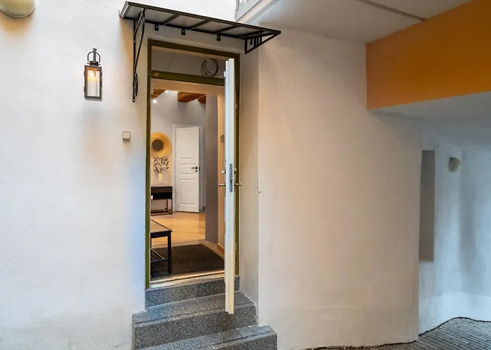 דירה Modern Charm In Old Town *